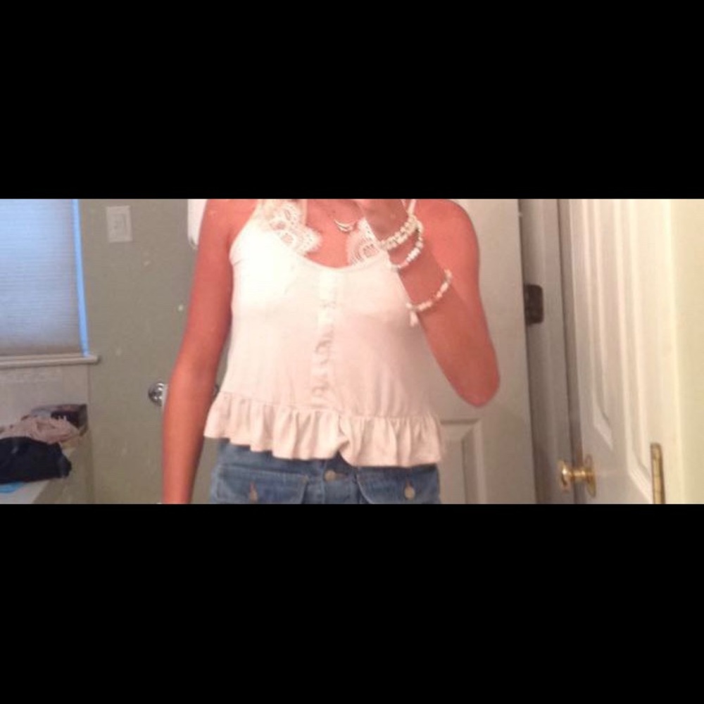 pink crop top